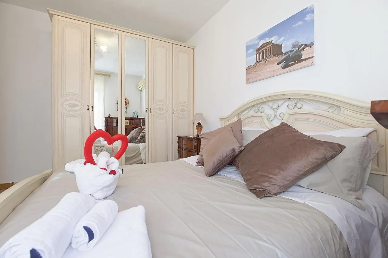 Casa Faro Διαμέρισμα San Leone 0*,  Ιταλία
